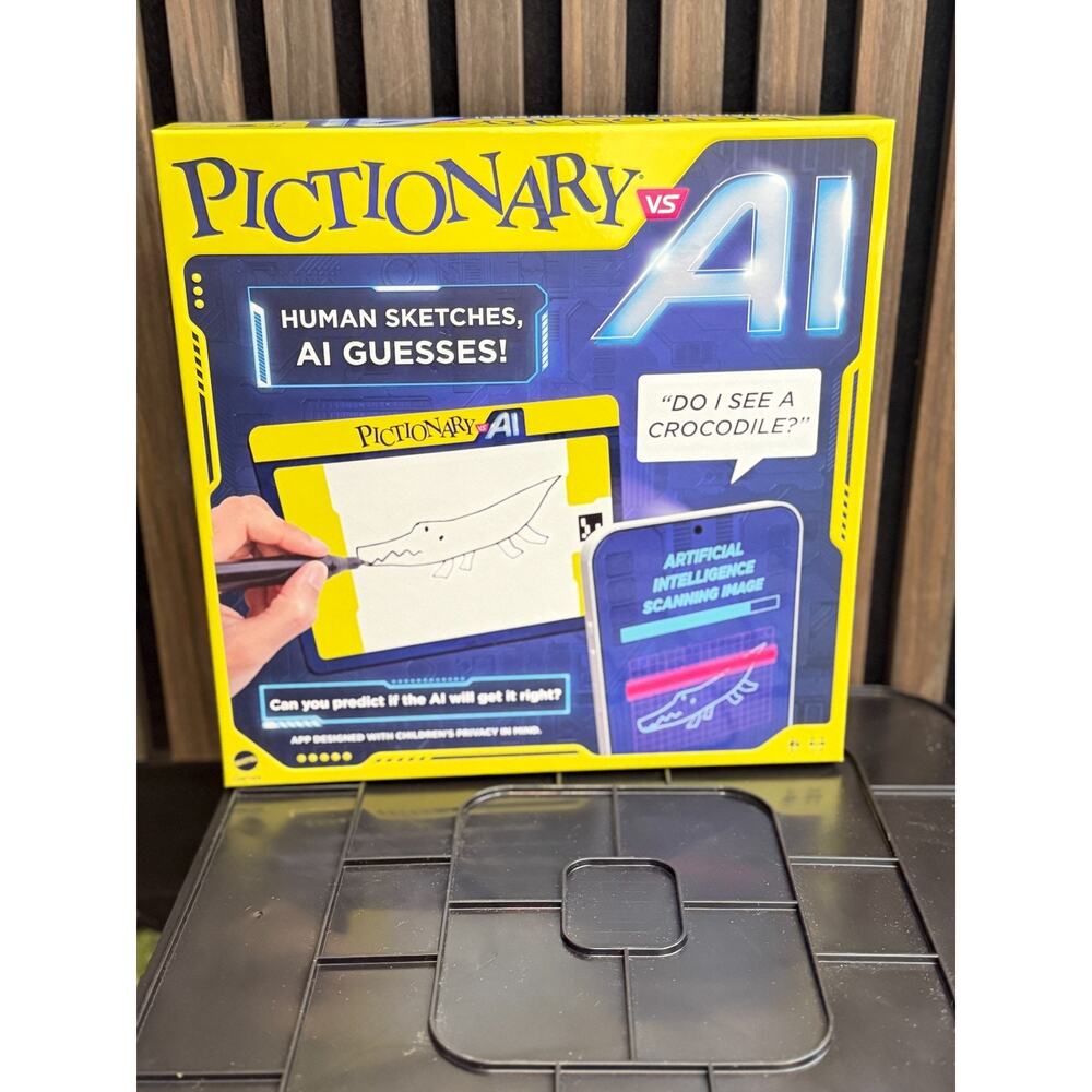 Pictionary vs AI Game Human Skechers with AI Guesses